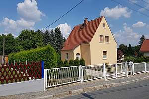 Kleines Eigenheim unweit der Dresdner Heide zu verkaufen